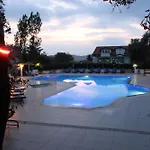 Tunacan 3*