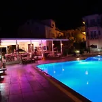 Tunacan Hotel 3*