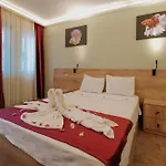 Tunacan Hotel
