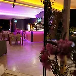 Tunacan Hotel