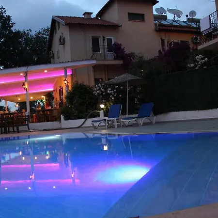 Tunacan Otel 3*