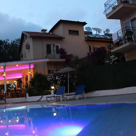 Otel Tunacan 3*
