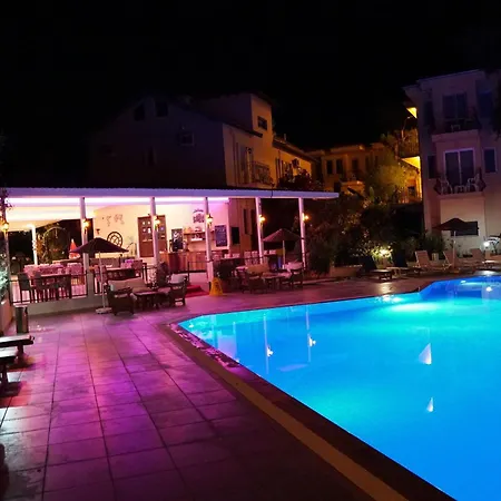 Tunacan Otel 3*