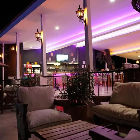 Otel Tunacan 3*