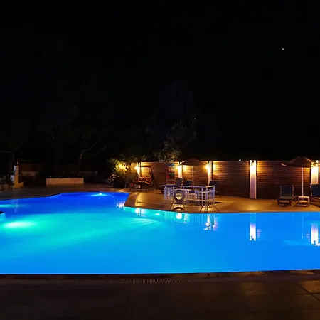Tunacan Hotel